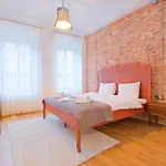 Appartement Casa Isabel - Amazing 5br House In Prime Location *